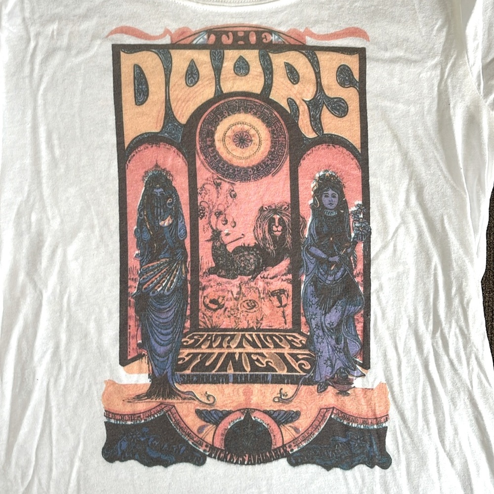 The doors, large women’s next level brand T-shirt, brand new, never worn